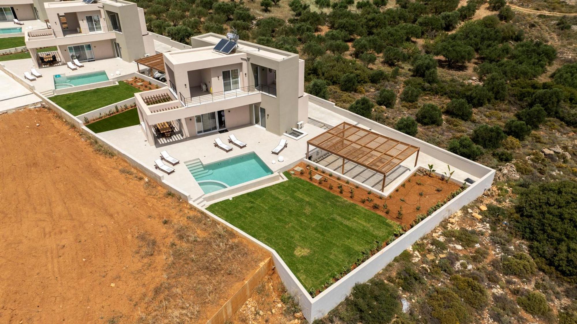 Blue Sky Villas Arkalochórion Rom bilde