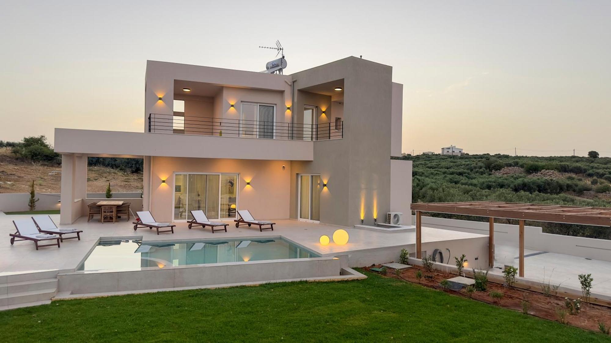 Blue Sky Villas Arkalochórion Rom bilde